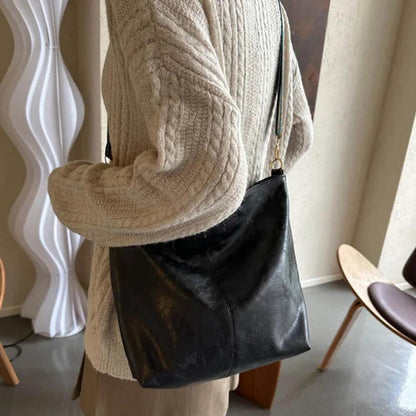 Linda - Læder Skuldertaske med Vintage Charme